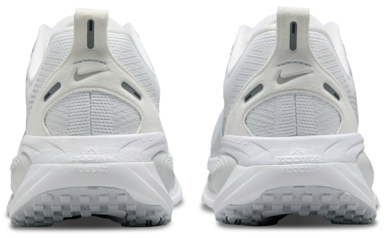 Nike Vomero 18  Image 3 of 6. Tap to open photo gallery.