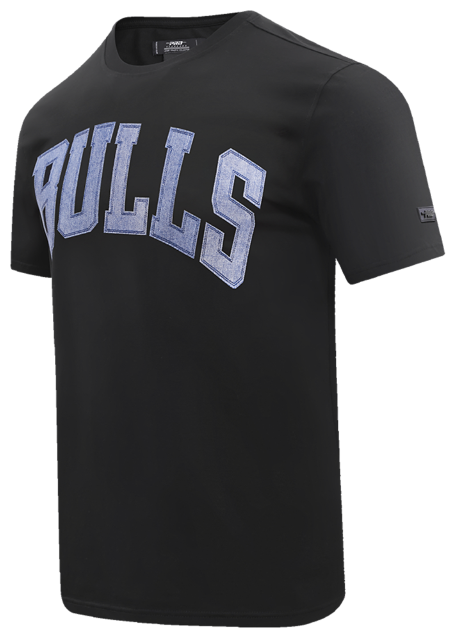 Pro Standard Bulls BP T-Shirt Image 3 of 7. Tap to open photo gallery.
