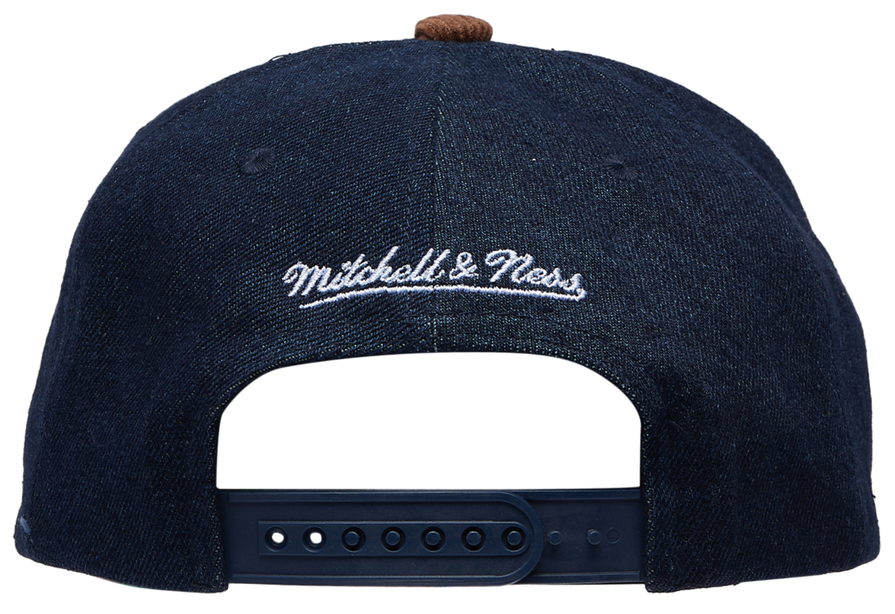 Mitchell & Ness Diamondbacks Denim Cord Pro Pinch Cap Image 4 of 5. Tap to open photo gallery.