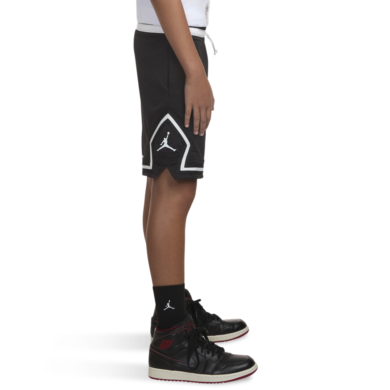 Jordan Sport Diamond Shorts Image 3 of 8. Tap to open photo gallery.