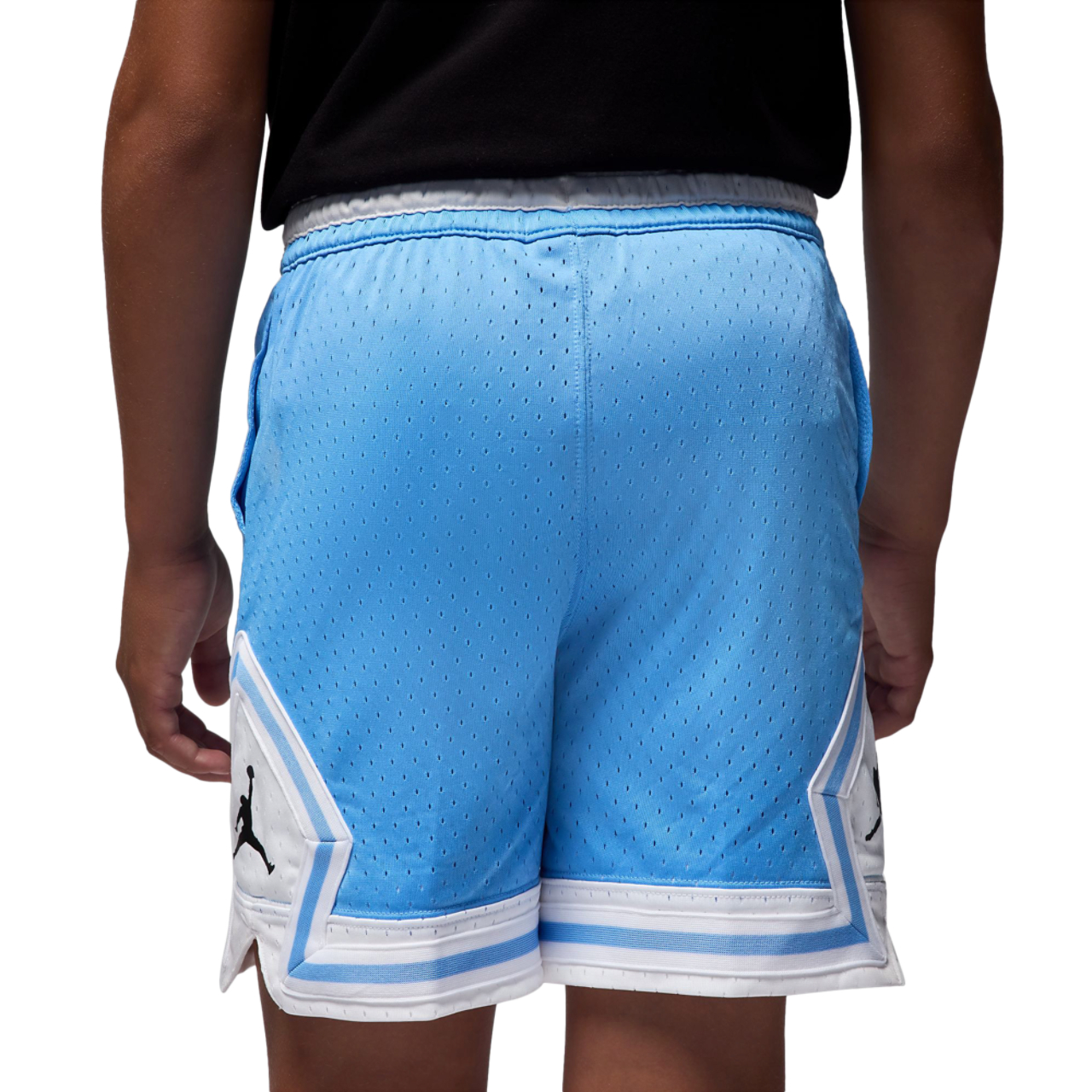 Jordan Sport Diamond Shorts Image 2 of 8. Tap to open photo gallery.