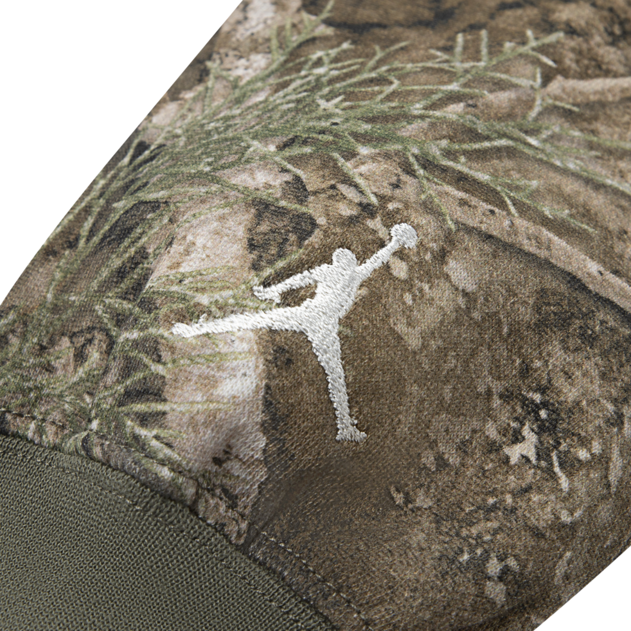 Jordan MVP Fleece RLT Pullover Hoodie Image 11 of 11. Tap to open photo gallery.