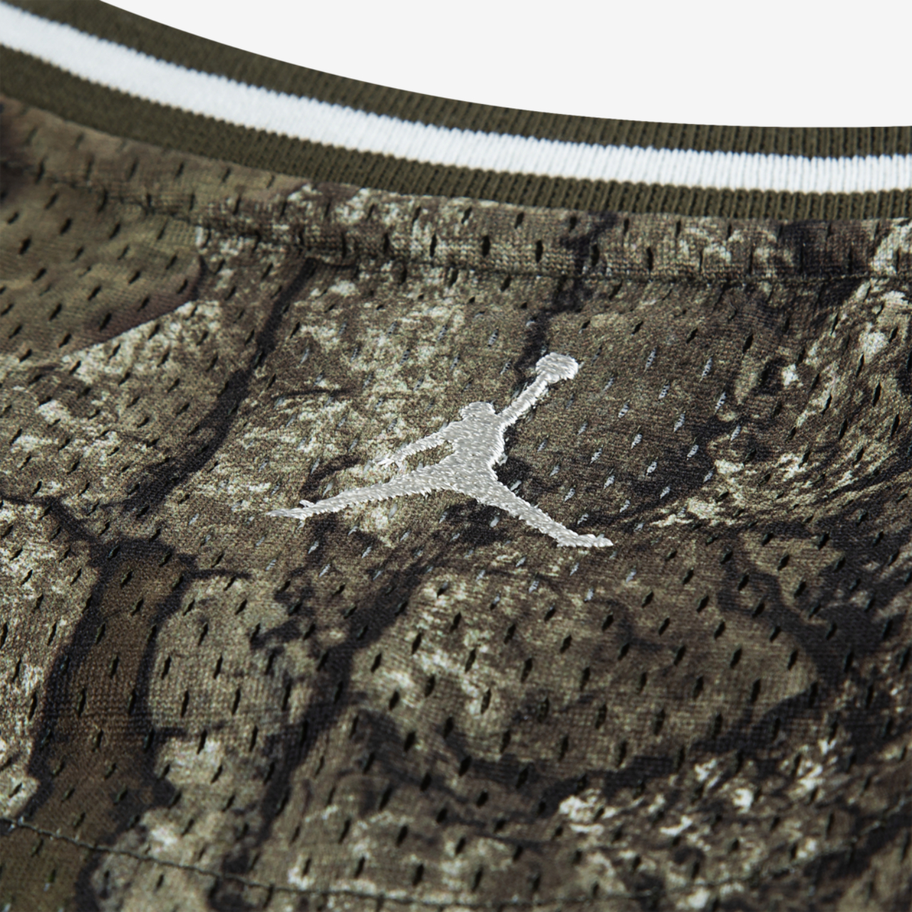 Jordan MVP Realtree Print 23 Jersey Image 5 of 5. Tap to open photo gallery.