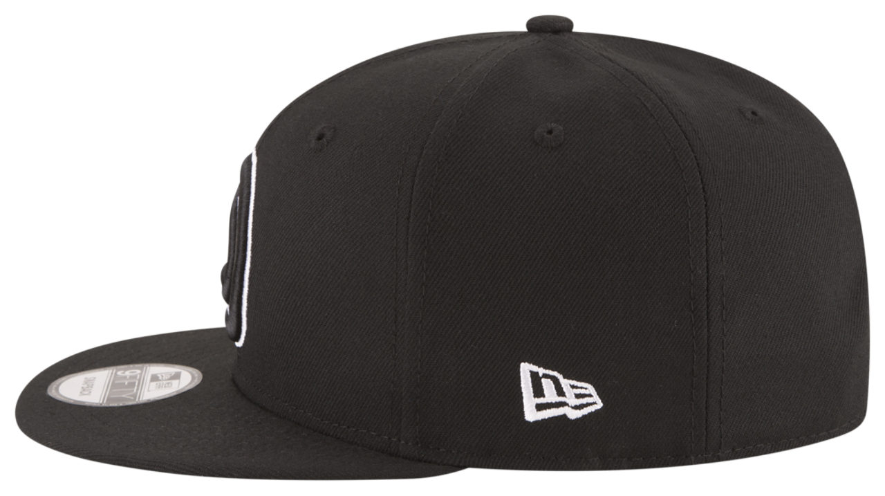 New Era Hawks 9Fifty Snapback Cap Image 7 of 7. Tap to open photo gallery.