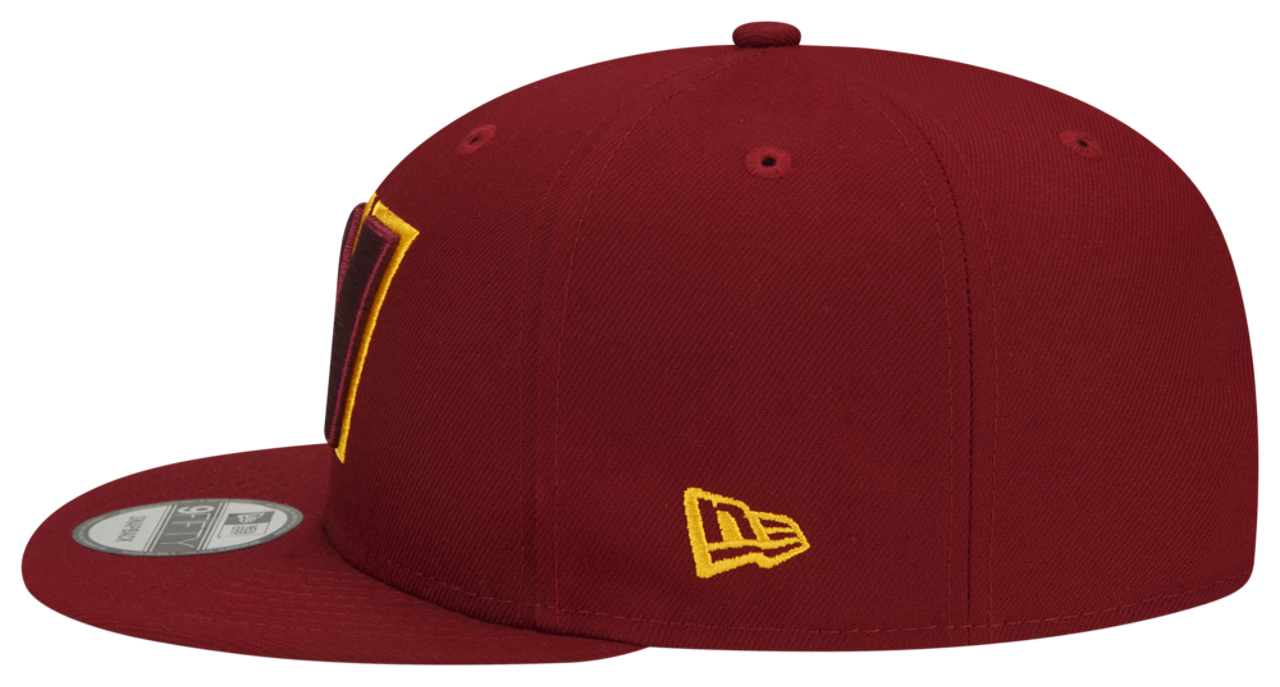 New Era Commanders 950 Image 7 of 8. Tap to open photo gallery.