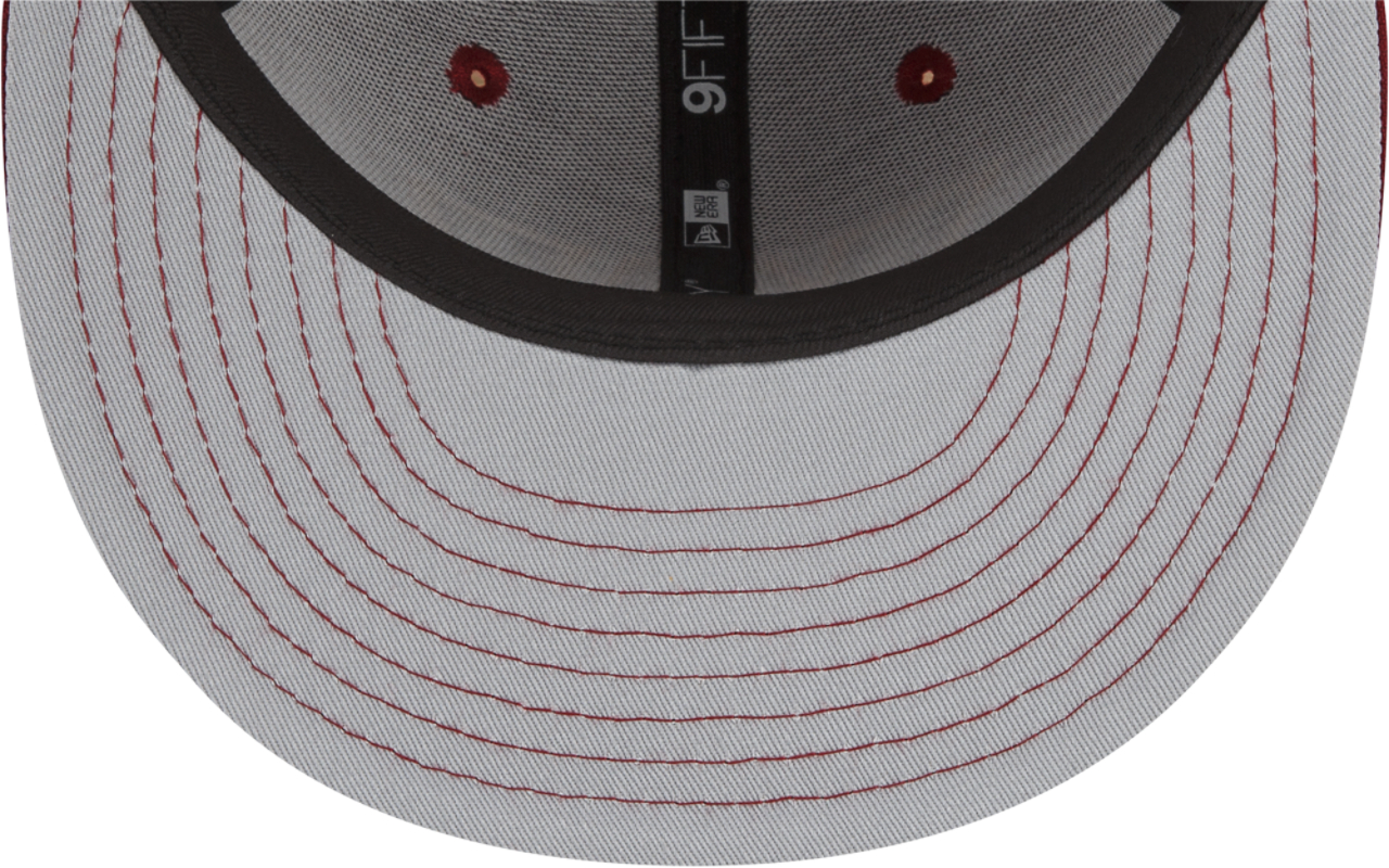 New Era Commanders 950 Image 8 of 8. Tap to open photo gallery.