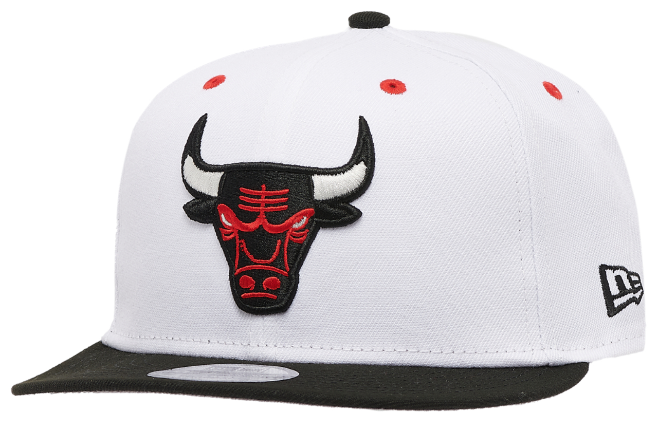 New Era Bulls Retro Hook 3 OG Snapback Image 2 of 4. Tap to open photo gallery.