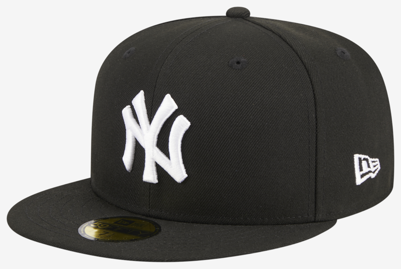 New Era Yankees 5950 Evergreen Side Patch Fitted Hat Image 1 of 7. Tap to open photo gallery.