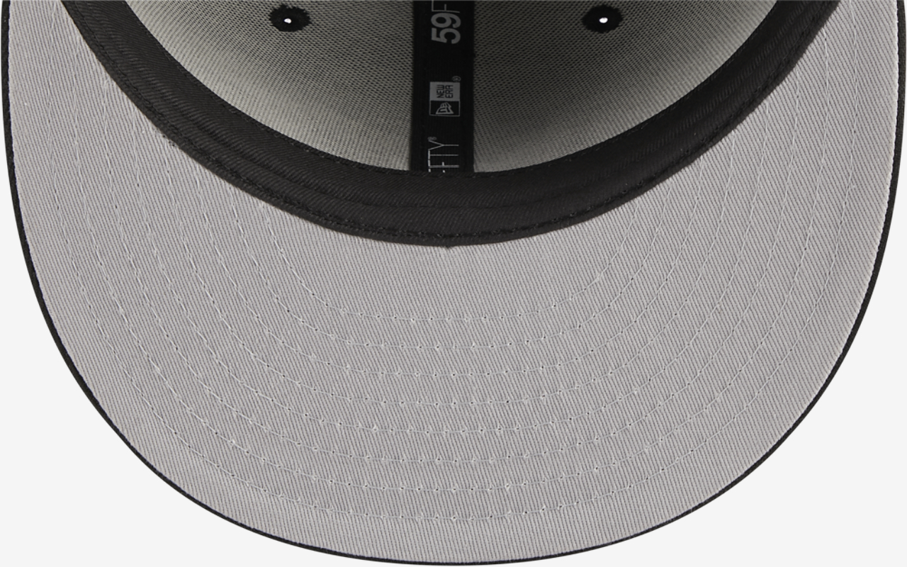 New Era Yankees 5950 Evergreen Side Patch Fitted Hat Image 7 of 7. Tap to open photo gallery.