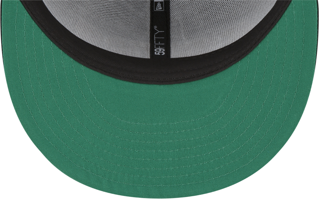 New Era Giants 5950 Fitted Cap Image 7 of 7. Tap to open photo gallery.