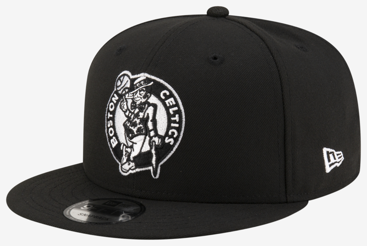 New Era Celtics 9FIFTY Snapback Image 1 of 7. Tap to open photo gallery.