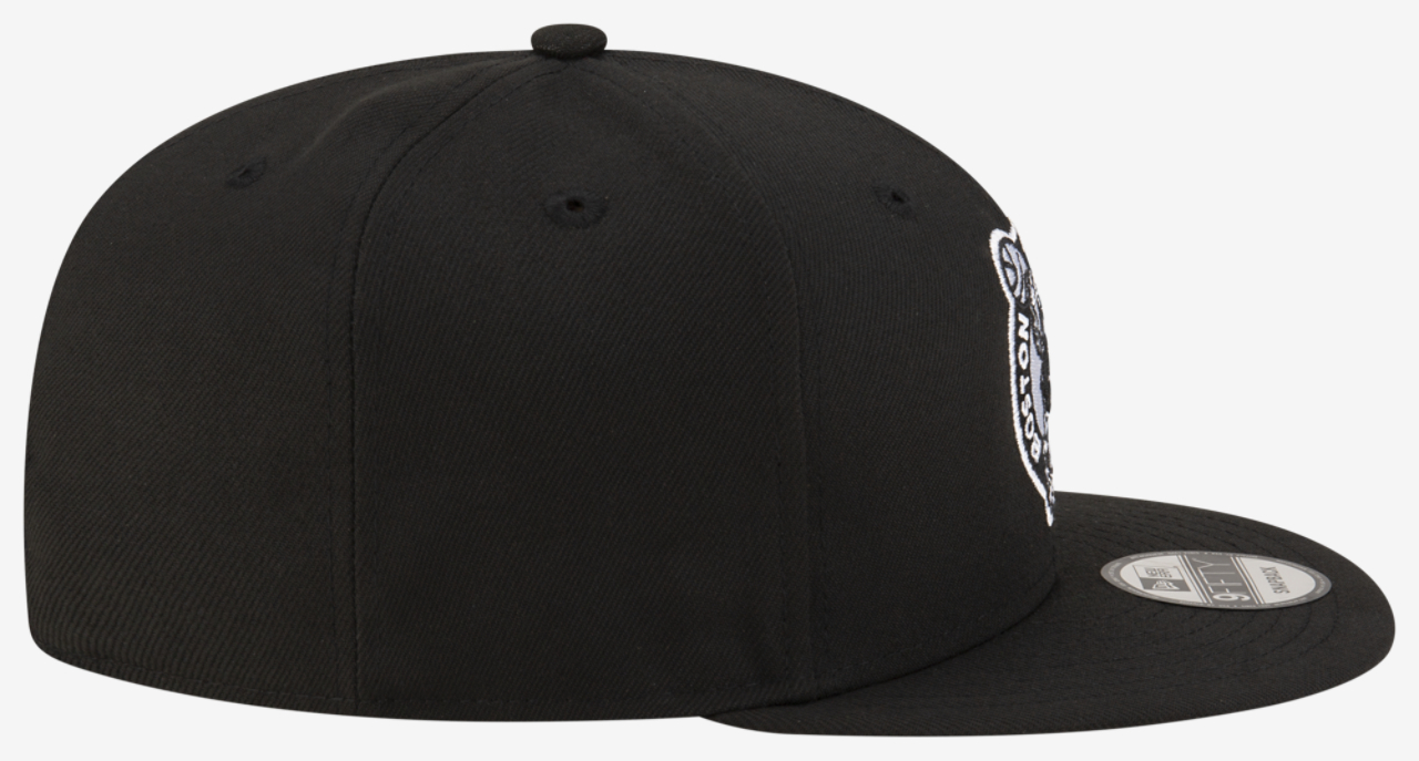 New Era Celtics 9FIFTY Snapback Image 4 of 7. Tap to open photo gallery.