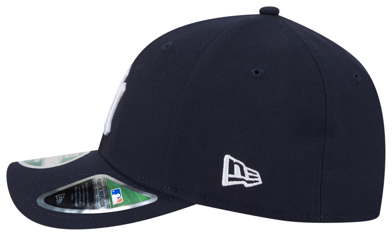 New Era Yankees Player Replica 9FORTY Cap Image 4 of 7. Tap to open photo gallery.