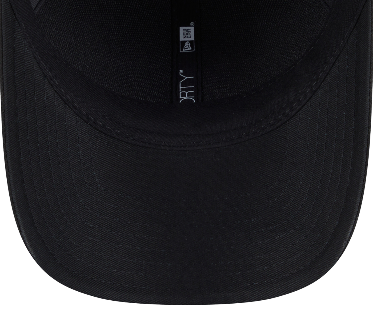 New Era White Sox Player Replica 9FORTY Cap Image 7 of 7. Tap to open photo gallery.