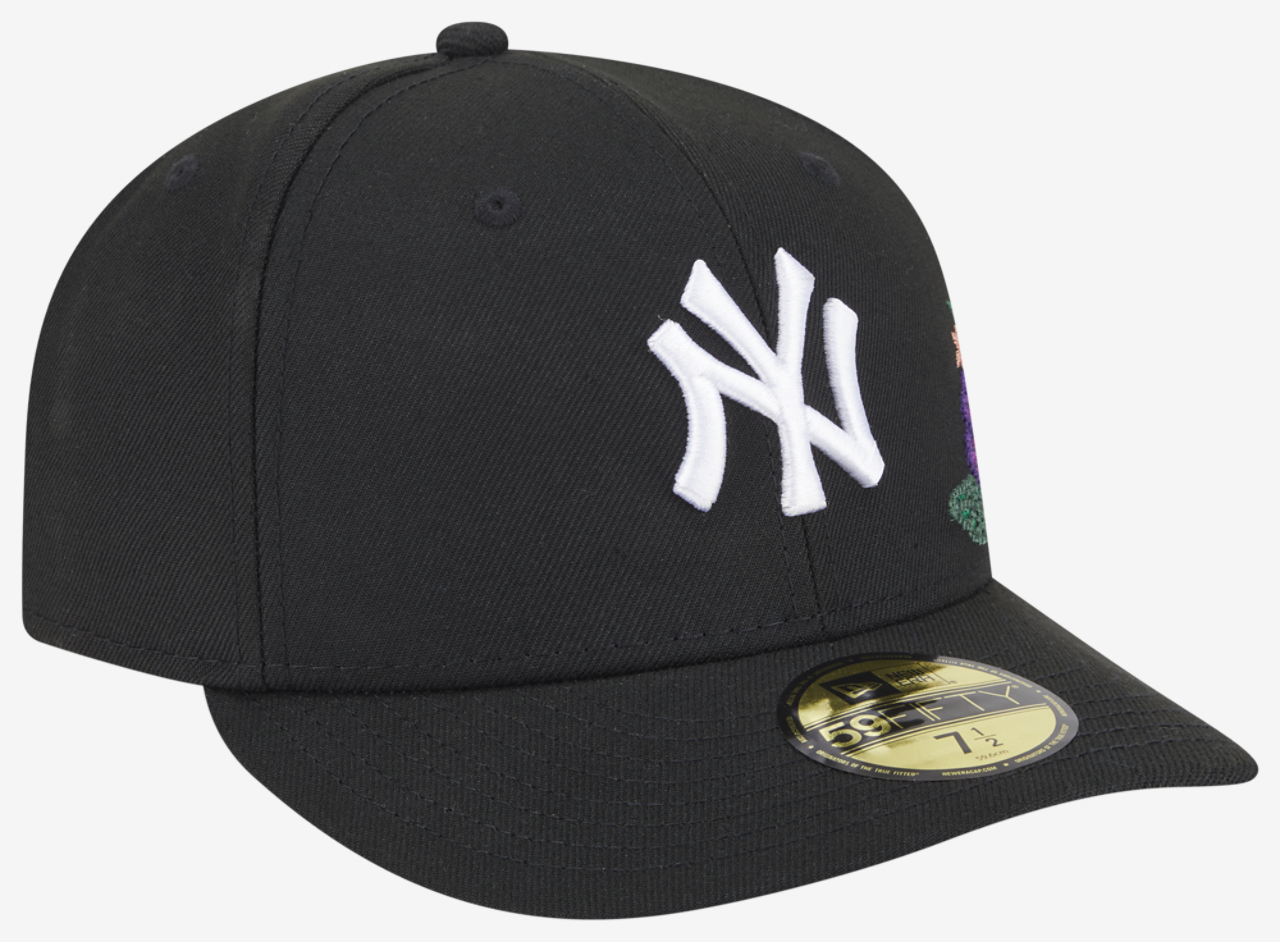 New Era Yankees Tonal Florals Cap Image 3 of 7. Tap to open photo gallery.