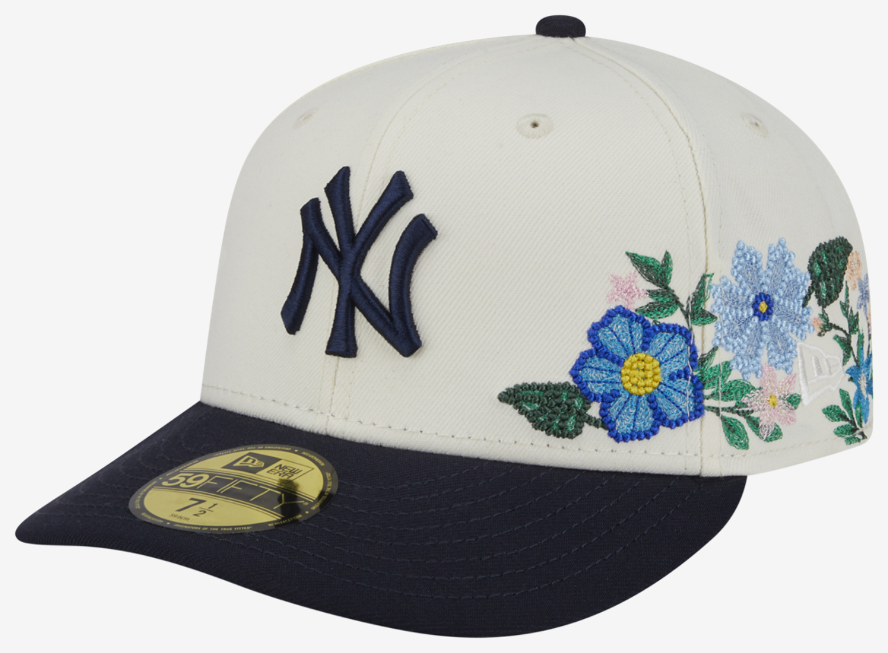 New Era Yankees Tonal Florals Cap Image 1 of 7. Tap to open photo gallery.