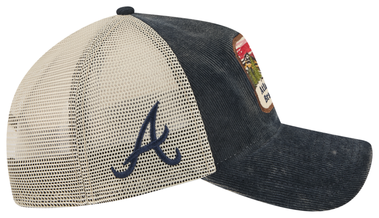 New Era Braves Vintage Landscape Cap Image 4 of 7. Tap to open photo gallery.