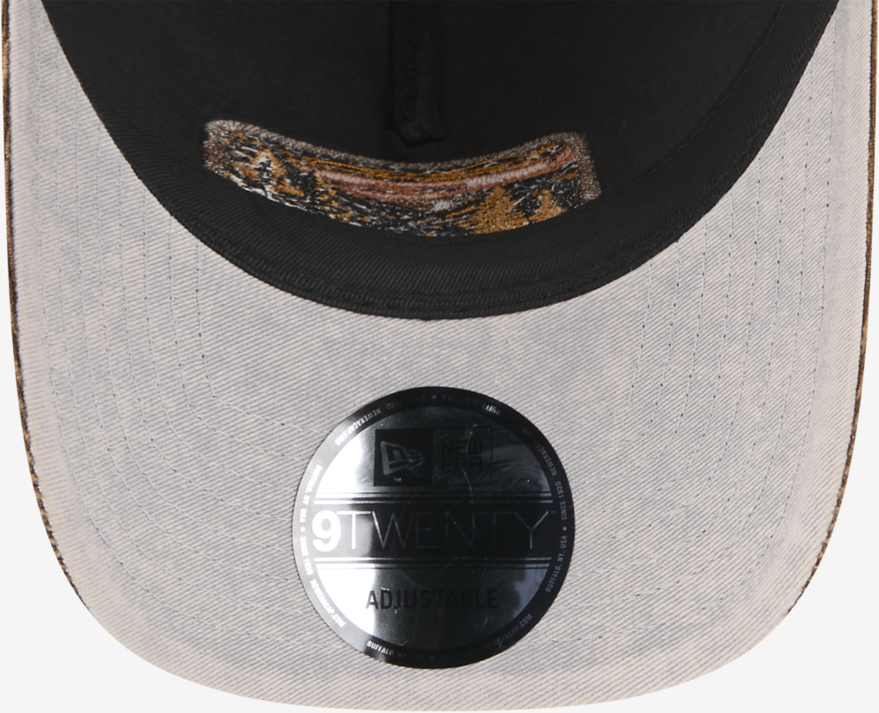 New Era Tigers Vintage Landscape Cap Image 7 of 7. Tap to open photo gallery.