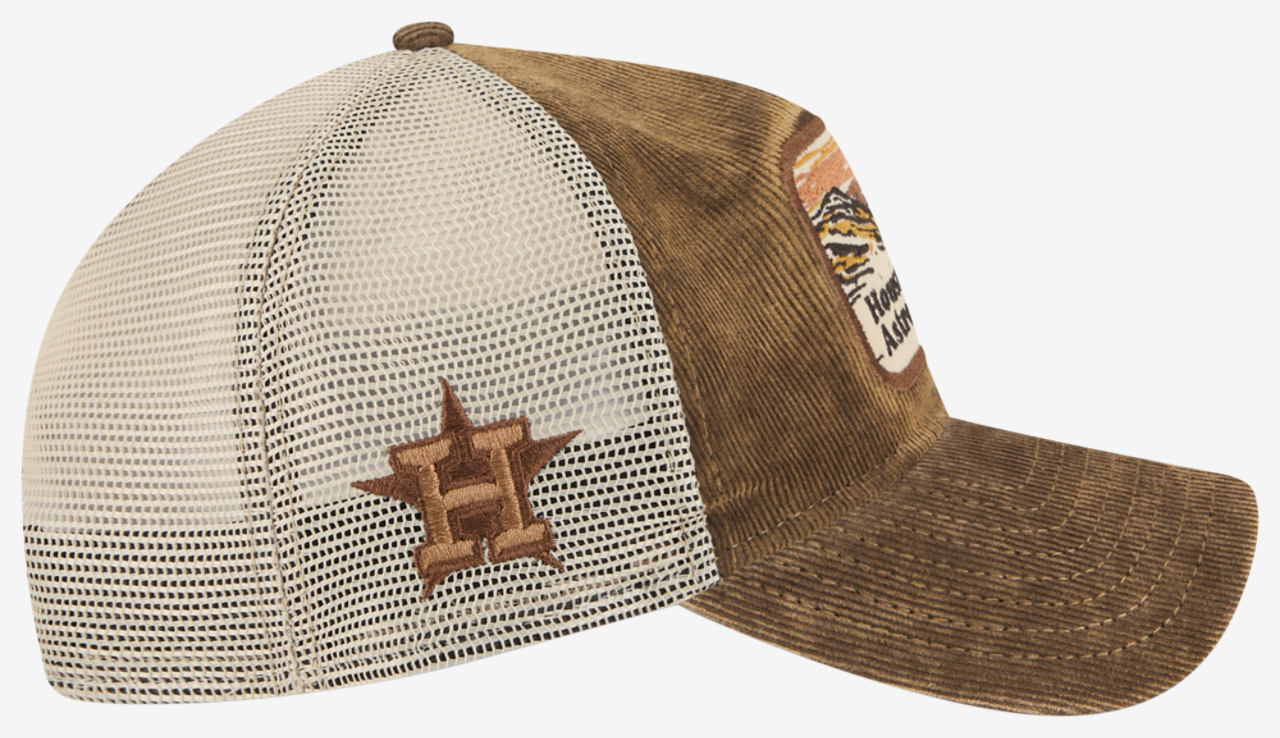 New Era Astros Vintage Landscape Cap Image 4 of 7. Tap to open photo gallery.