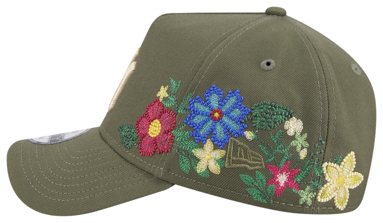 New Era Yankees 9Forty A-Frame Floral Cap Image 6 of 7. Tap to open photo gallery.