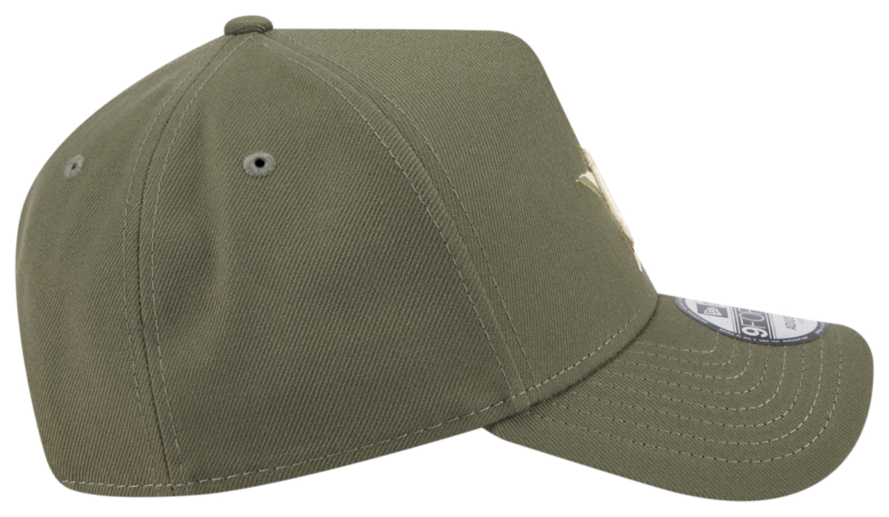 New Era Astros 9Forty A-Frame Floral Cap Image 4 of 7. Tap to open photo gallery.