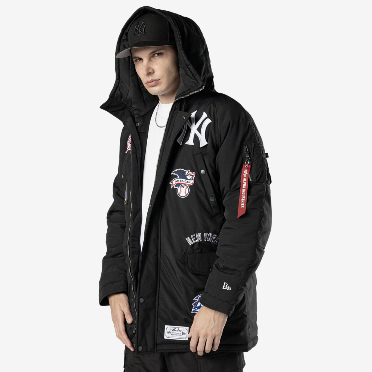 New Era Yankees Alpha Parka Image 3 of 5. Tap to open photo gallery.