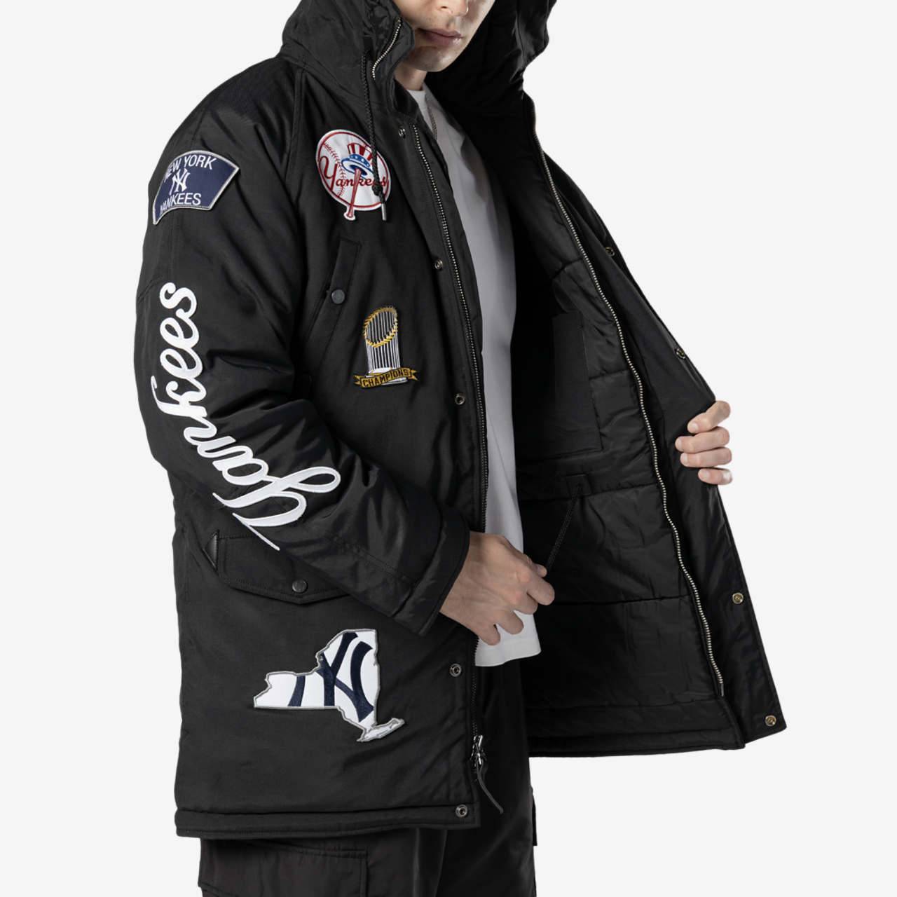 New Era Yankees Alpha Parka Image 4 of 5. Tap to open photo gallery.