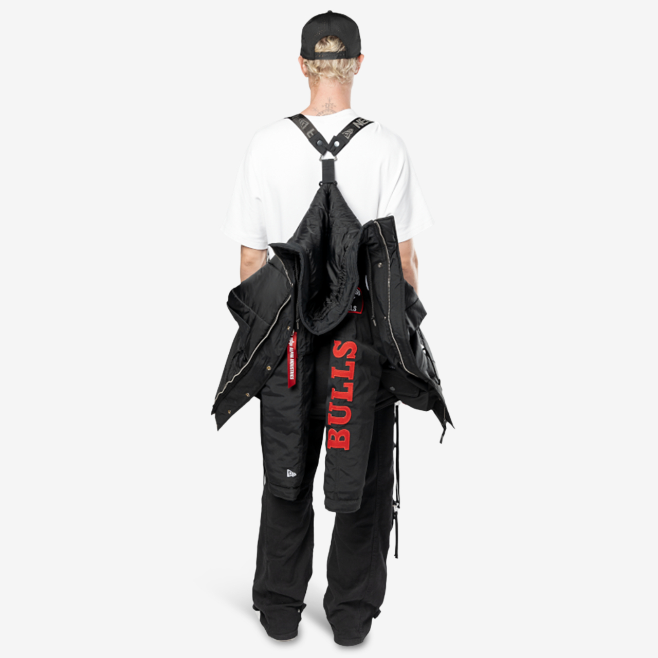 New Era Bulls Alpha Parka Image 8 of 8. Tap to open photo gallery.