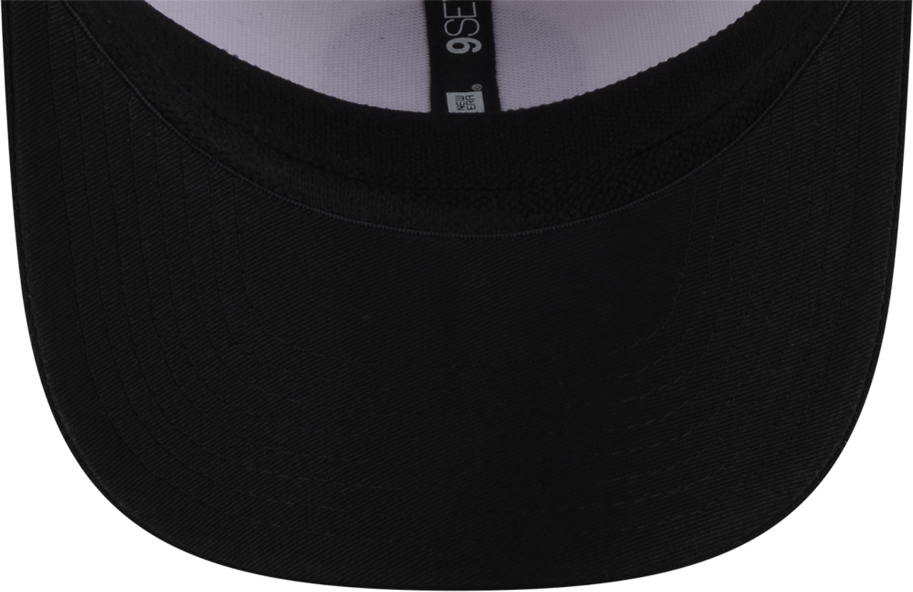 New Era White Sox 9Seventy Cord Loyal Cap Image 7 of 7. Tap to open photo gallery.