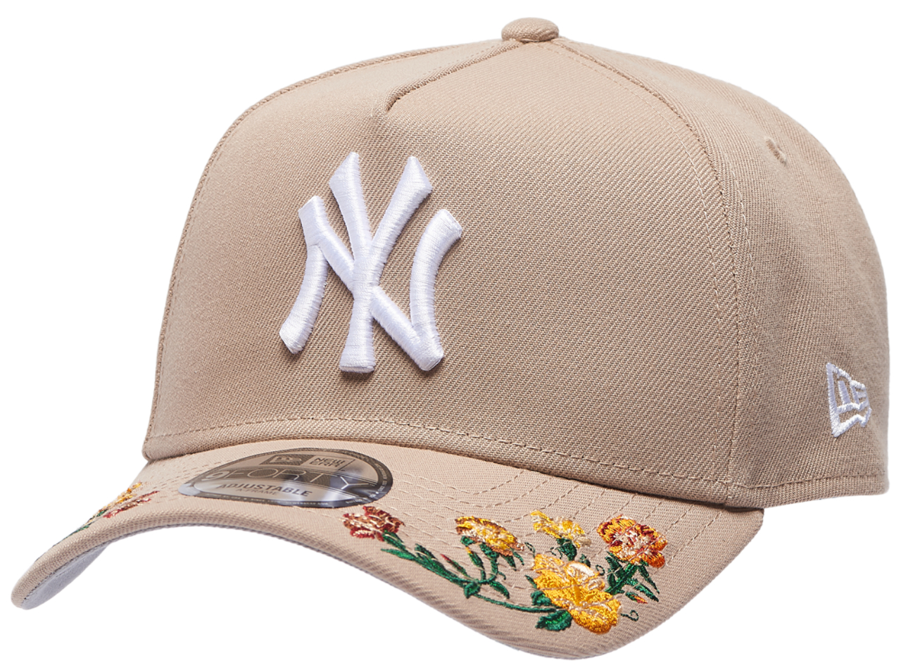 New Era Yankees 9Forty A-Frame Floral Cap Image 1 of 5. Tap to open photo gallery.