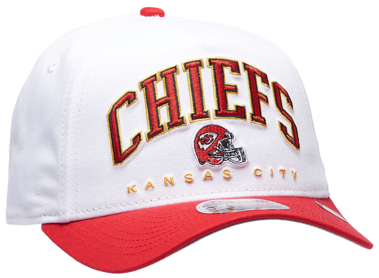 New Era Chiefs 9Forty A-Frame 2T Arch Cap Image 3 of 5. Tap to open photo gallery.