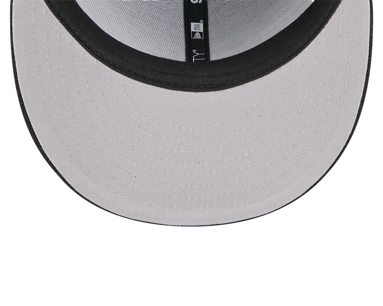 New Era Bulls City Edition 25 9FIFTY Image 7 of 7. Tap to open photo gallery.