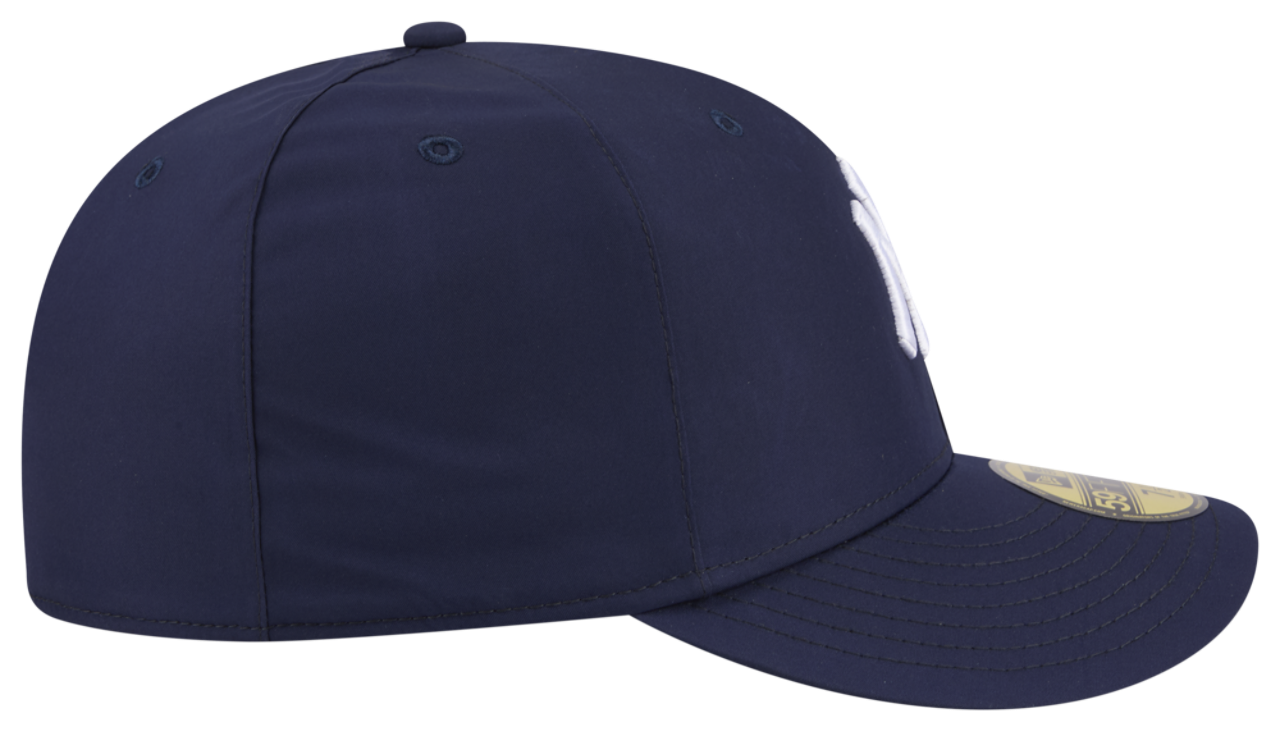 New Era Yankees Gortex 59Fifty Fitted Cap Image 4 of 7. Tap to open photo gallery.