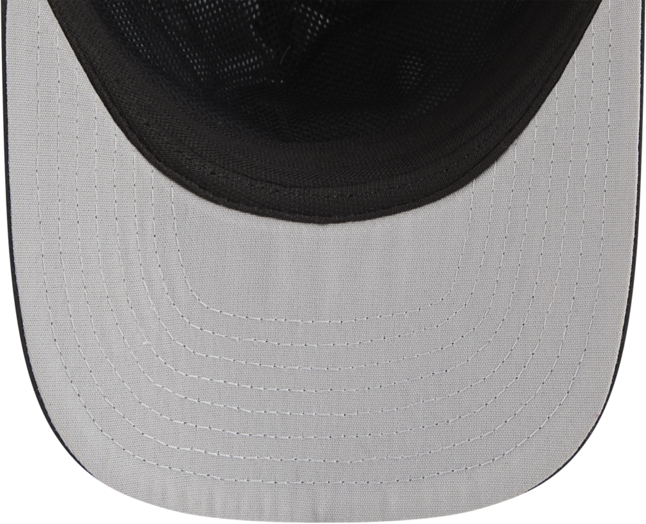 New Era Giants Gortex 9Fifty A-Frame Cap Image 7 of 7. Tap to open photo gallery.