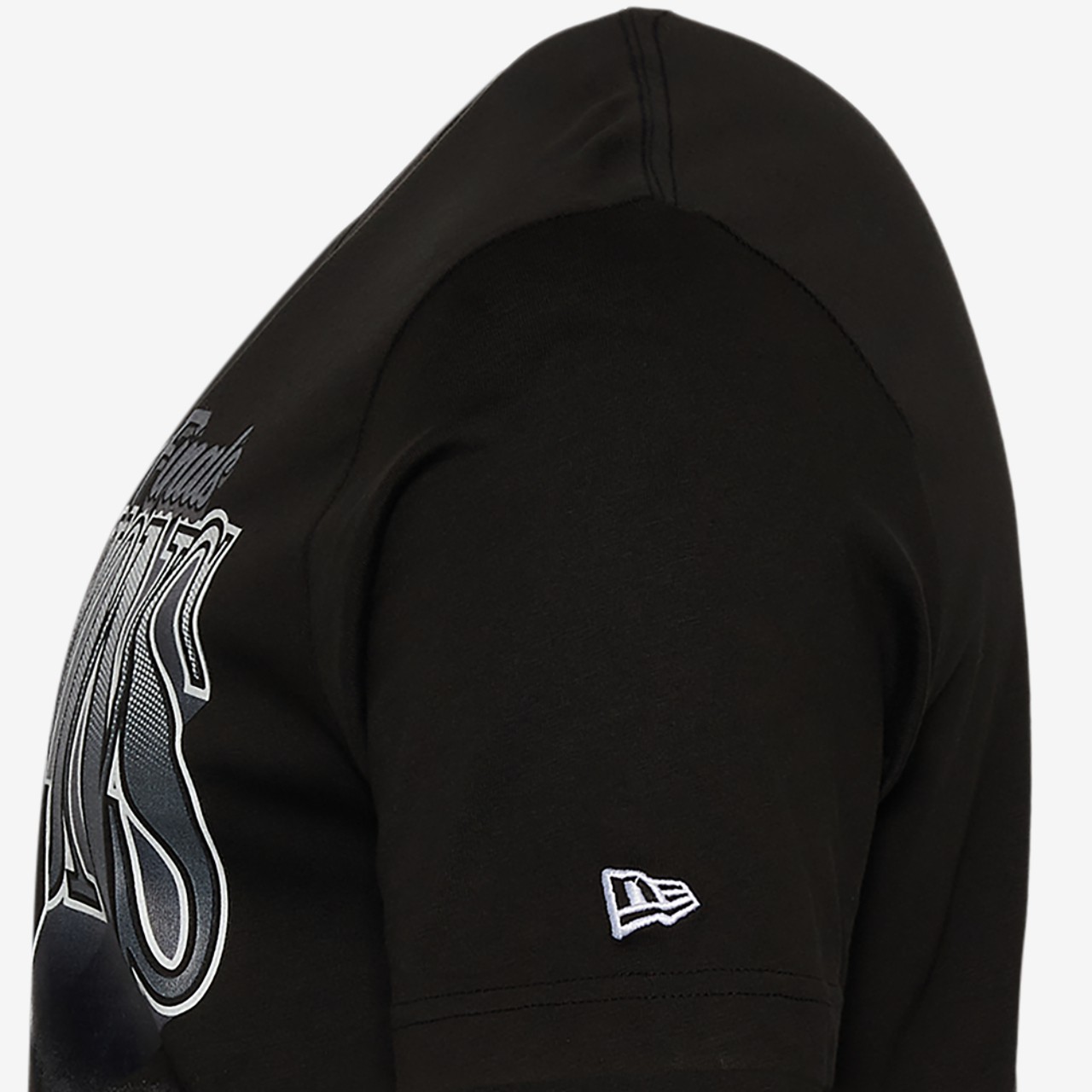 New Era Spurs Oversize T-Shirt Image 2 of 2. Tap to open photo gallery.