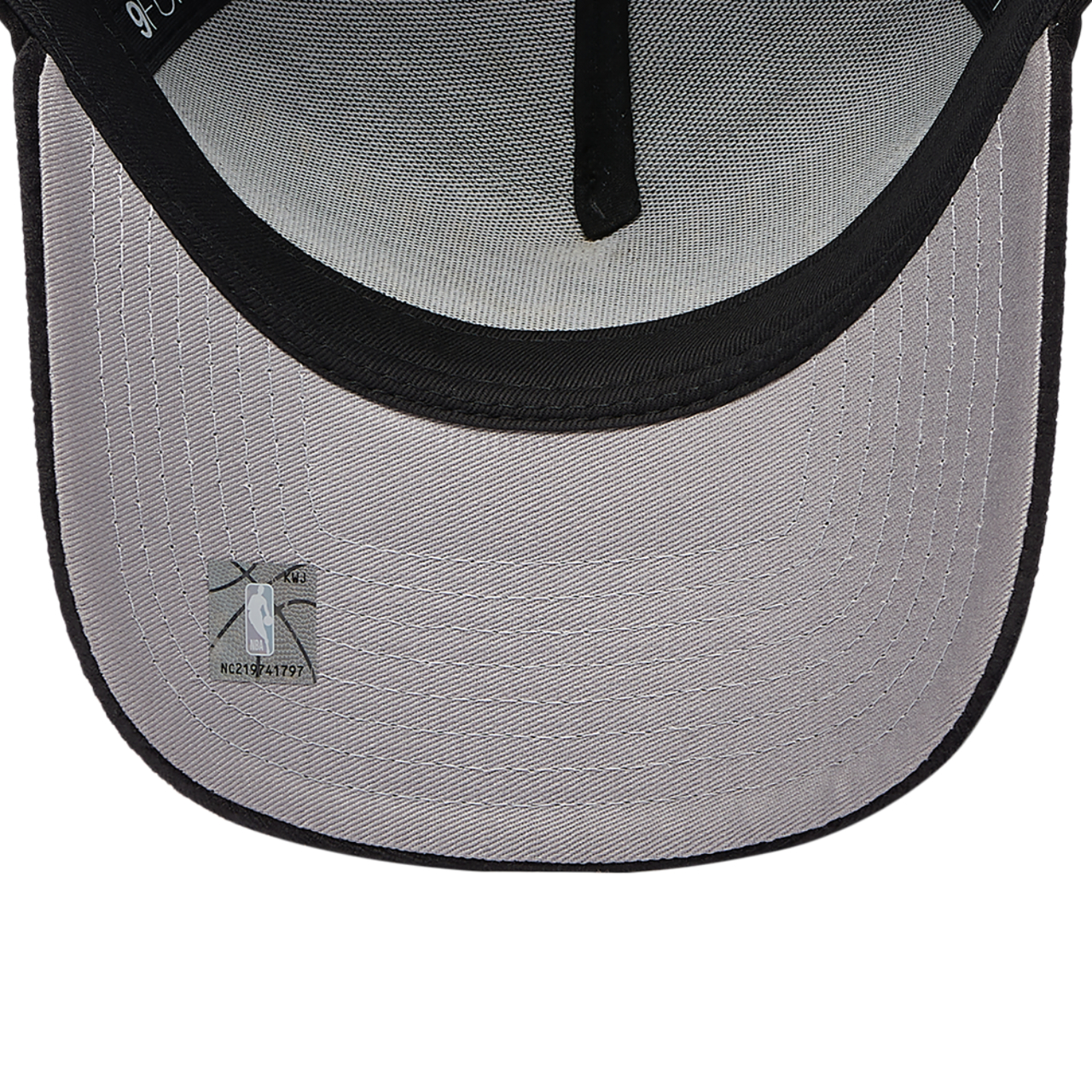 New Era Warriors 940 A Frame Velvet Script Cap Image 5 of 5. Tap to open photo gallery.