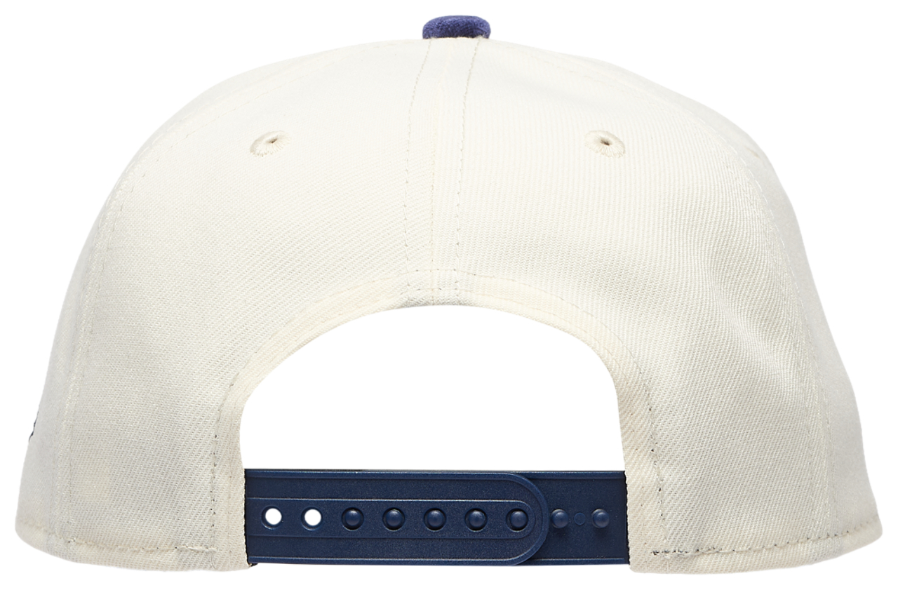 New Era Astros 2 Tone Velvet Script Cap Image 4 of 5. Tap to open photo gallery.