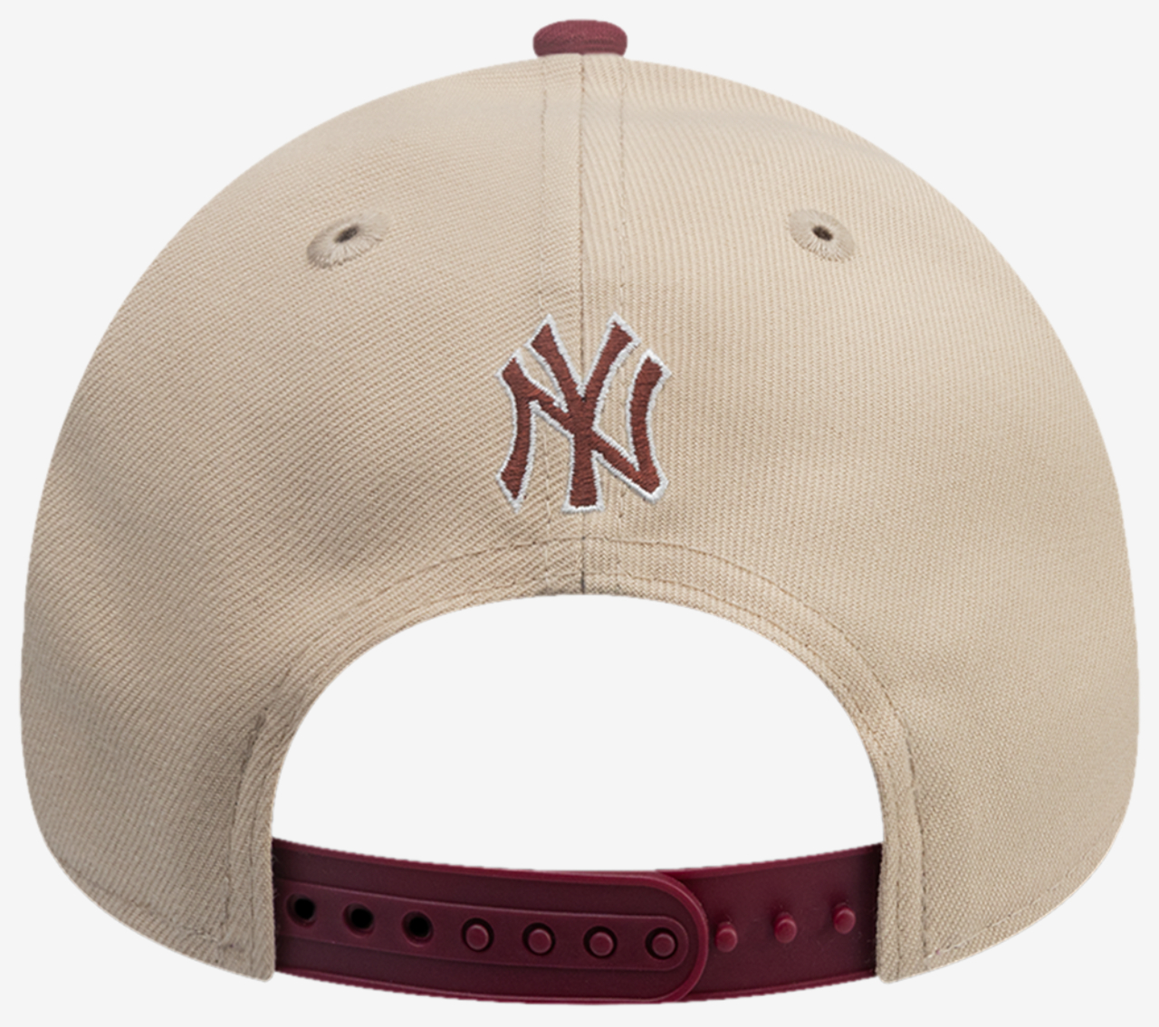 New Era Yankees 9Forty City Element Chile Cap Image 4 of 5. Tap to open photo gallery.