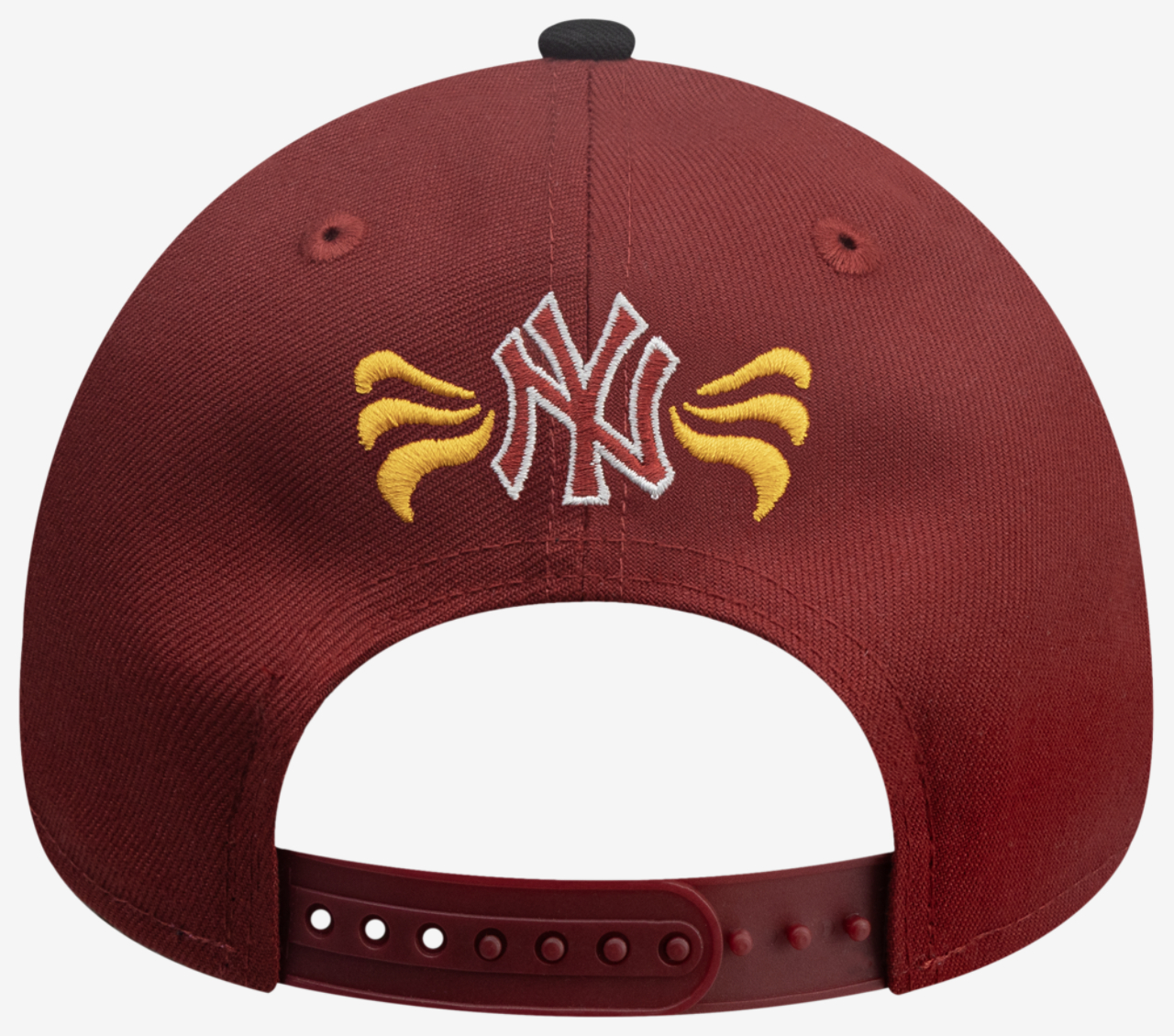 New Era Yankees 9Forty City Element Peru Cap Image 4 of 5. Tap to open photo gallery.