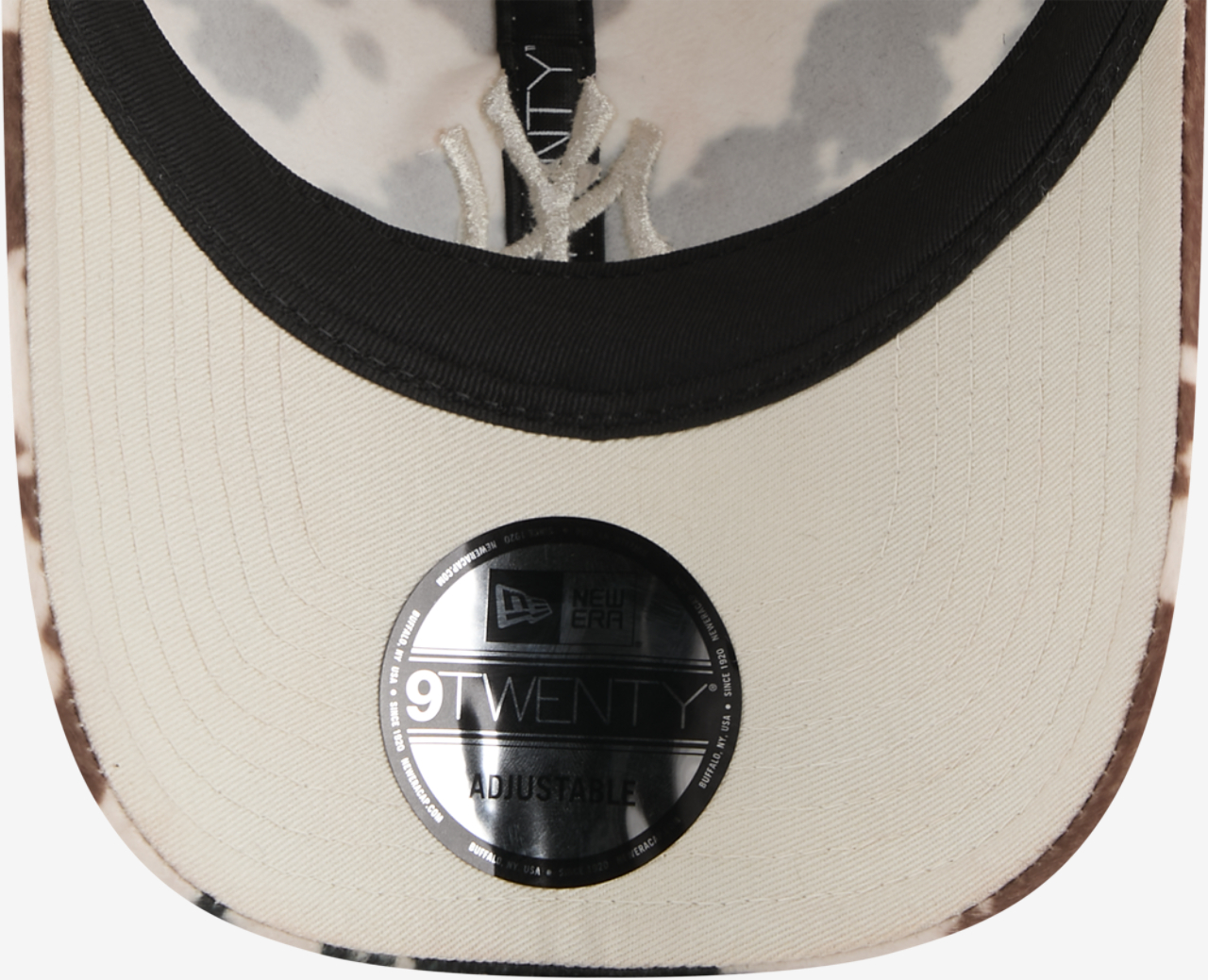 New Era Dodgers 9TWENTY Animal Print Cap Image 7 of 7. Tap to open photo gallery.