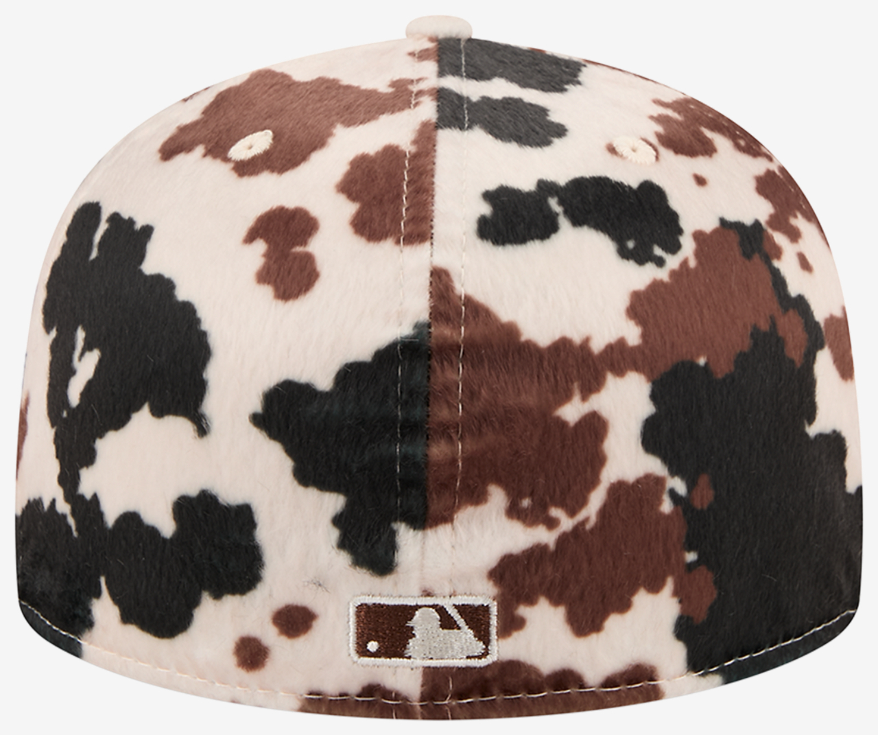 New Era Yankees 59FIFTY Animal Print Cap Image 6 of 7. Tap to open photo gallery.