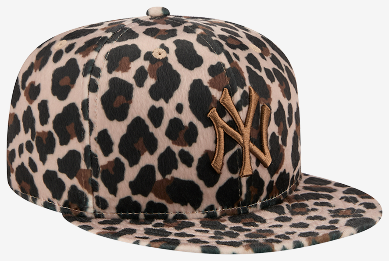 New Era Yankees 59FIFTY Animal Print Cap Image 3 of 7. Tap to open photo gallery.