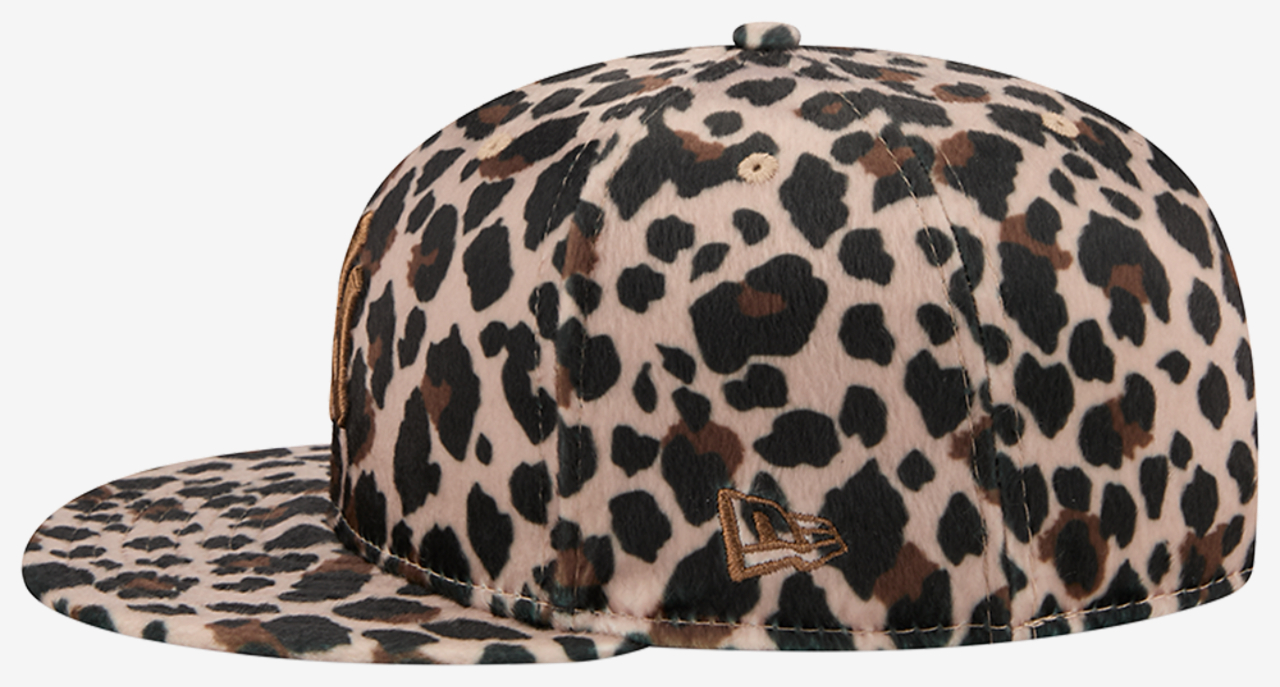 New Era Yankees 59FIFTY Animal Print Cap Image 4 of 7. Tap to open photo gallery.