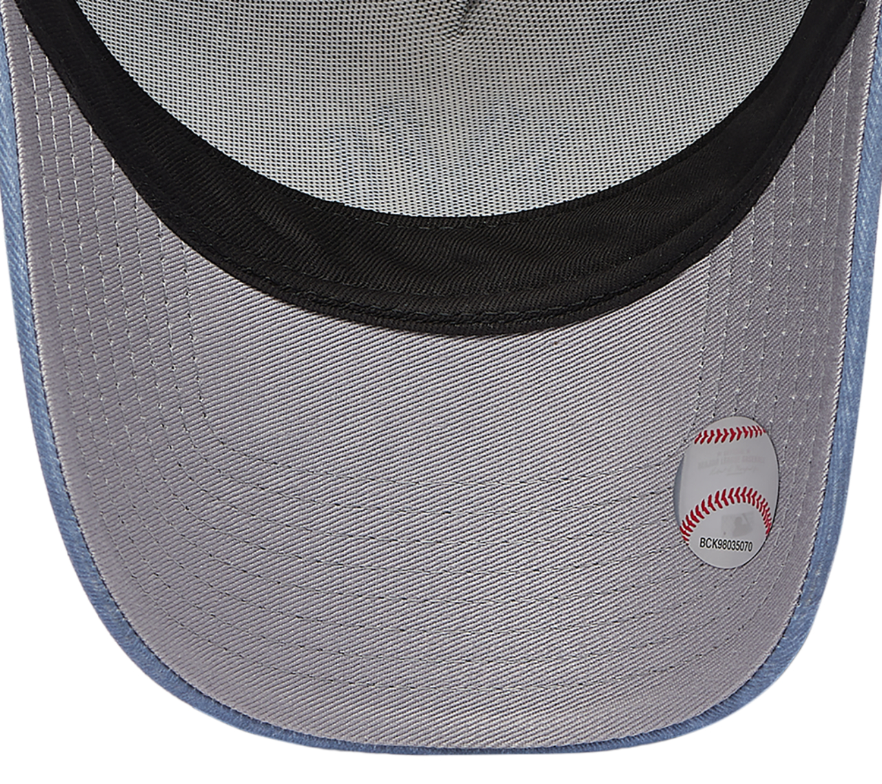New Era Yankees 9FORTY A-Frame Washed Cap Image 5 of 5. Tap to open photo gallery.