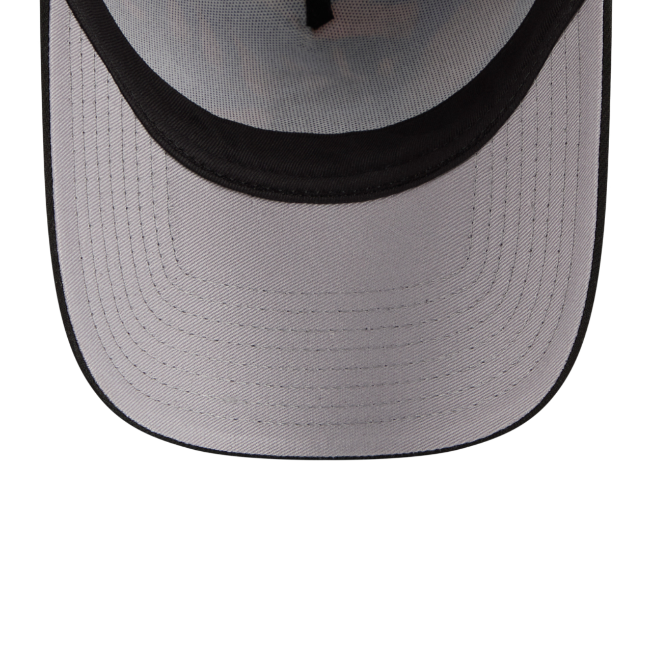 New Era White Sox 9FORTY A-Frame Leaves Cap Image 7 of 7. Tap to open photo gallery.