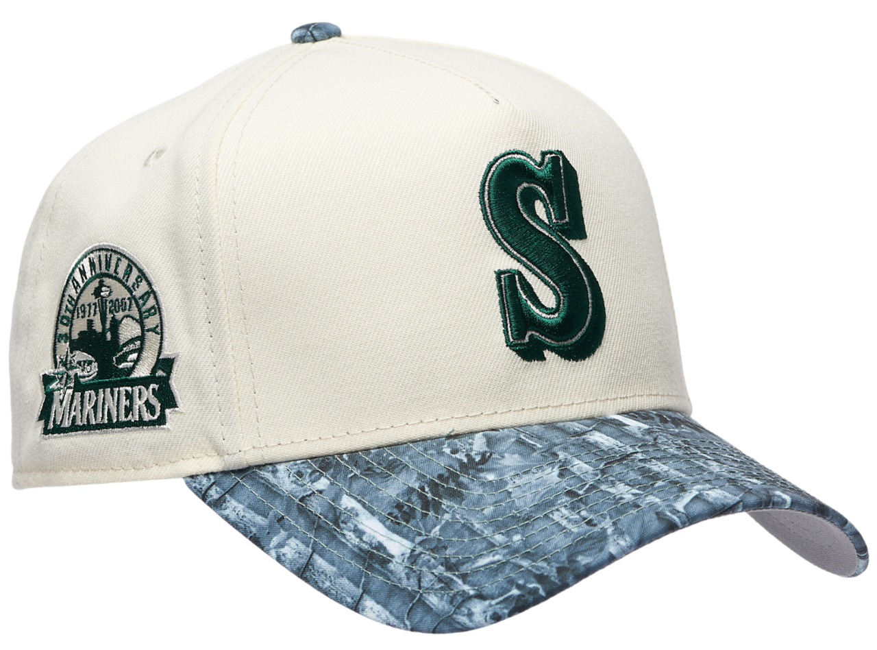 New Era Mariners 9FORTY A-Frame Tonal Realtree Cap Image 3 of 5. Tap to open photo gallery.