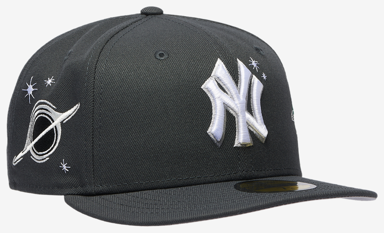 New Era Yankees Planet Icon PC Cap Image 3 of 5. Tap to open photo gallery.