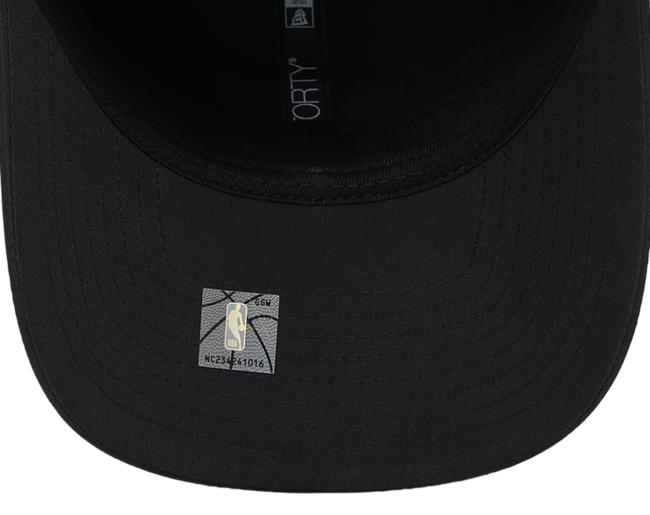 New Era Bulls Pin 9FORTY Cap Image 5 of 5. Tap to open photo gallery.