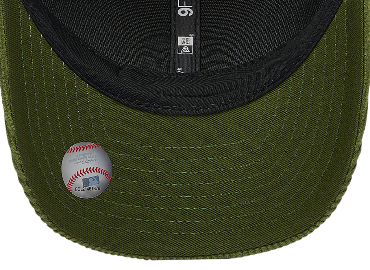 New Era Tigers Cord 9FORTY Cap Image 5 of 5. Tap to open photo gallery.