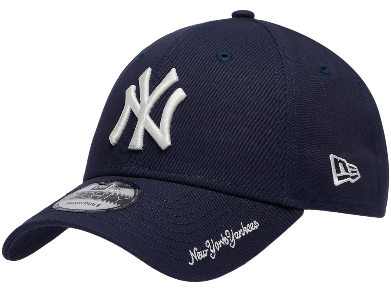 New Era Yankees Visor Script 9FORTY Cap Image 1 of 5. Tap to open photo gallery.